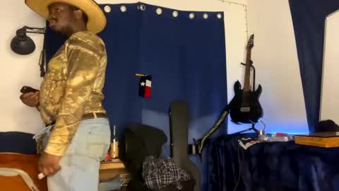 MrPirated online show from January 2025 06:43:02 AM