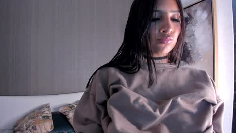 Snapshot of dracaryss_ chatting on January 2025 01:28:01 PM Lissa Or DRACARYSS your dragon Queen online show from January 2025 01:28:01 PM