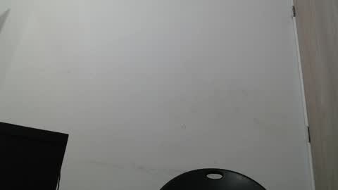 draco_boy2000 online show from March 2026 11:06:01 PM