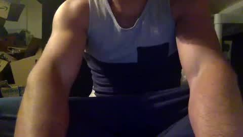 Snapshot of dragonscim980 chatting on October 2025 01:58:01 AM dragonscim980 online show from October 2025 01:58:01 AM