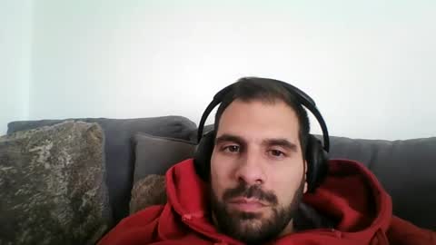 Snapshot of draguijeje chatting on February 2025 01:49:02 PM draguijeje online show from February 2025 01:49:02 PM