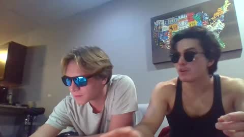 drake__wolf online show from October 2025 02:15:01 AM