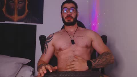 Snapshot of drake_cole11 chatting on December 2024 10:30:01 AM drake_cole11 online show from December 2024 10:30:01 AM