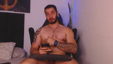 Snapshot of drake_cole11 chatting on January 2025 03:19:02 AM drake_cole11 online show from January 2025 03:19:02 AM