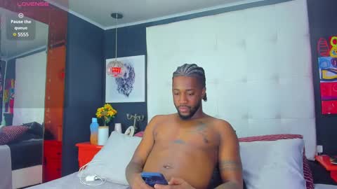 ---Drake--- online show from February 2025 08:10:01 PM