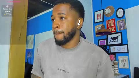 ---Drake--- online show from October 2025 03:20:02 PM