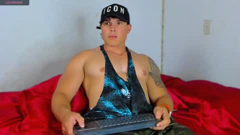 drake_xion1 online show from February 2025 01:55:01 AM