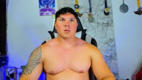 drake_xion1 online show from October 2025 10:40:01 PM