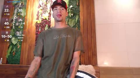 Snapshot of drakeneumann chatting on February 2025 03:45:02 AM Drake Neuman online show from February 2025 03:45:02 AM