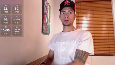 Snapshot of drakeneumann chatting on February 2025 03:48:01 AM Drake Neuman online show from February 2025 03:48:01 AM