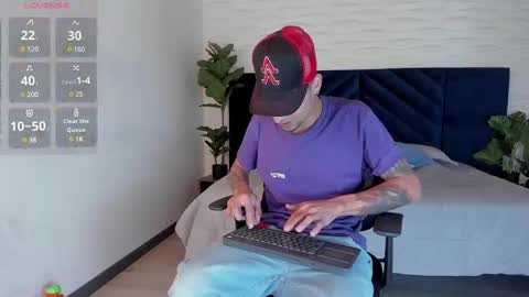 Snapshot of drakeneumann chatting on March 2025 04:47:02 AM Drake Neuman online show from March 2025 04:47:02 AM