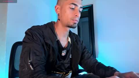 Snapshot of drakeneumann chatting on January 2026 04:14:01 AM Drake Neuman online show from January 2026 04:14:01 AM