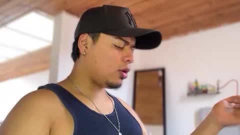 Snapshot of drakenn_ chatting on February 2026 06:22:01 PM drakeeee online show from February 2026 06:22:01 PM