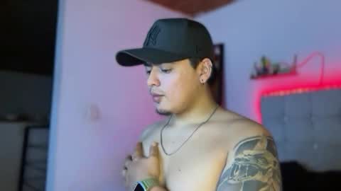 Snapshot of drakenn_ chatting on February 2026 05:15:01 AM drakeeee online show from February 2026 05:15:01 AM