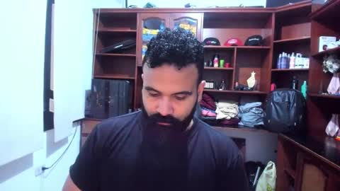 Snapshot of drako_argenti_ chatting on December 2024 09:51:01 PM Drako online show from December 2024 09:51:01 PM