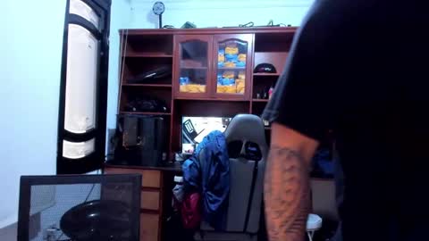 Snapshot of drako_argenti_ chatting on December 2024 06:16:02 PM Drako online show from December 2024 06:16:02 PM