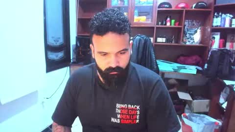 Snapshot of drako_argenti_ chatting on January 2025 03:37:01 AM Drako online show from January 2025 03:37:01 AM