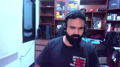 Snapshot of drako_argenti_ chatting on January 2025 06:43:02 AM Drako online show from January 2025 06:43:02 AM