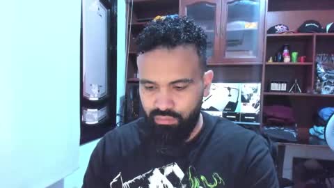 Snapshot of drako_argenti_ chatting on February 2025 08:53:01 PM Drako online show from February 2025 08:53:01 PM