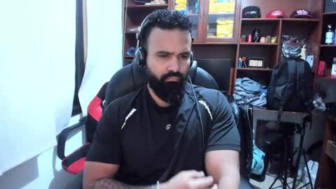 Snapshot of drako_argenti_ chatting on February 2025 03:58:02 PM Drako online show from February 2025 03:58:02 PM