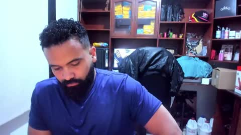 Snapshot of drako_argenti_ chatting on March 2025 05:07:02 AM Drako online show from March 2025 05:07:02 AM