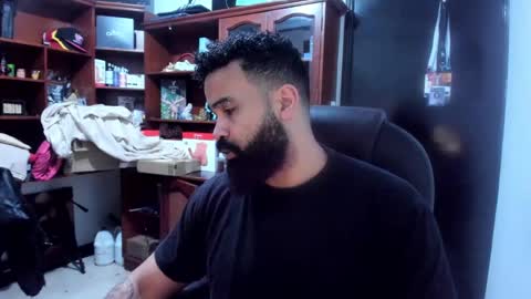 Snapshot of drako_argenti_ chatting on March 2025 03:22:01 AM Drako online show from March 2025 03:22:01 AM