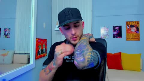 Snapshot of drako_lamar chatting on January 2025 06:46:01 PM Drako online show from January 2025 06:46:01 PM