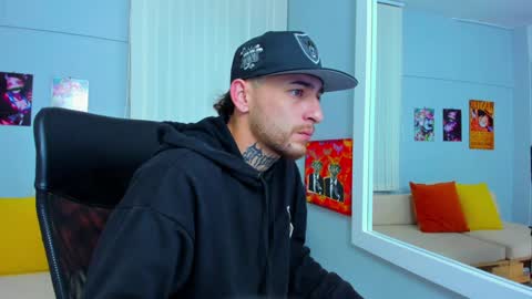 Snapshot of drako_lamar chatting on January 2025 01:19:02 PM Drako online show from January 2025 01:19:02 PM