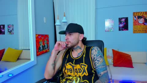 Snapshot of drako_lamar chatting on January 2025 03:23:01 PM Drako online show from January 2025 03:23:01 PM