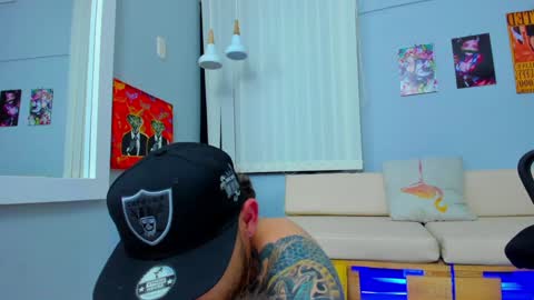 Snapshot of drako_lamar chatting on January 2025 06:38:01 PM Drako online show from January 2025 06:38:01 PM