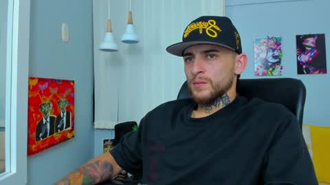 Snapshot of drako_lamar chatting on January 2025 03:32:02 PM Drako online show from January 2025 03:32:02 PM