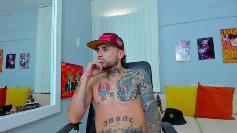 Snapshot of drako_lamar chatting on January 2025 06:21:01 PM Drako online show from January 2025 06:21:01 PM