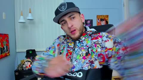 Snapshot of drako_lamar chatting on February 2025 12:25:02 PM Drako online show from February 2025 12:25:02 PM