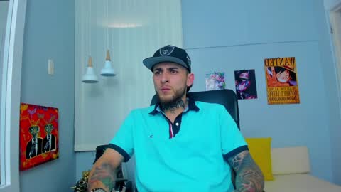 Snapshot of drako_lamar chatting on February 2025 06:28:01 PM Drako online show from February 2025 06:28:01 PM