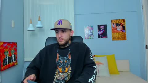 Snapshot of drako_lamar chatting on February 2025 12:17:02 PM Drako online show from February 2025 12:17:02 PM