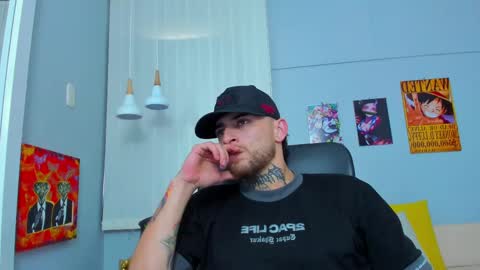 Snapshot of drako_lamar chatting on February 2025 06:40:01 PM Drako online show from February 2025 06:40:01 PM