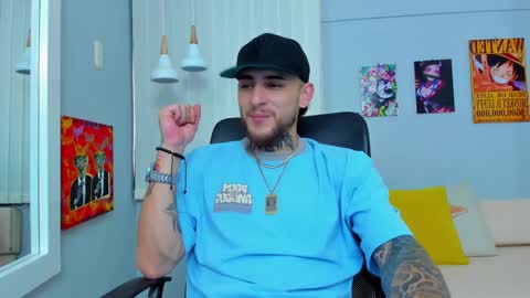 Snapshot of drako_lamar chatting on February 2025 05:18:02 PM Drako online show from February 2025 05:18:02 PM