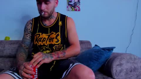 Snapshot of drako_lamar chatting on September 2025 08:46:01 PM Drako online show from September 2025 08:46:01 PM