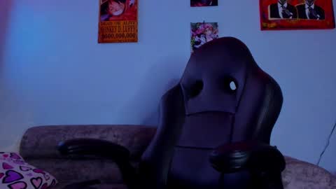 Snapshot of drako_lamar chatting on October 2025 12:51:01 AM Drako online show from October 2025 12:51:01 AM