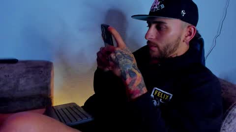 Snapshot of drako_lamar chatting on October 2025 12:08:01 AM Drako online show from October 2025 12:08:01 AM