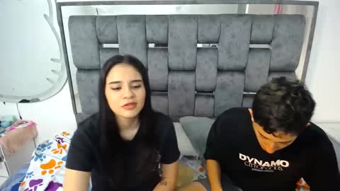 Snapshot of dravith_and_valery chatting on February 2025 07:50:01 AM -- nicolle and jhon -- online show from February 2025 07:50:01 AM