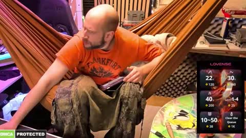 drawingcock online show from October 2025 11:29:02 AM