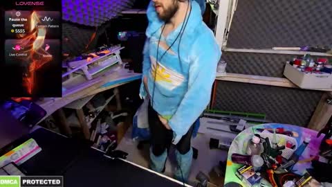 drawingcock online show from November 2025 01:19:02 AM