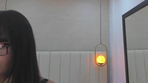 Snapshot of dream_nena chatting on January 2026 08:01:01 PM N E N A online show from January 2026 08:01:01 PM