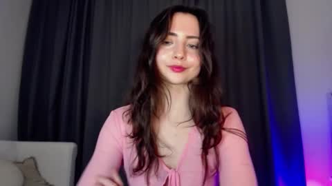 Snapshot of dream_nicole02 chatting on February 2025 05:50:01 PM Nicole online show from February 2025 05:50:01 PM