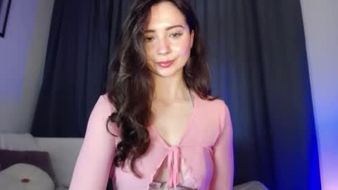 Snapshot of dream_nicole02 chatting on February 2025 02:44:01 PM Nicole online show from February 2025 02:44:01 PM