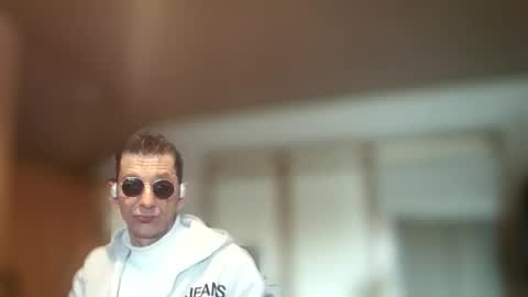 Snapshot of dreambob chatting on February 2026 12:17:02 PM Dreambob online show from February 2026 12:17:02 PM