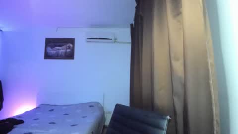 Snapshot of dreamboy240 chatting on February 2026 05:20:02 PM Johnny online show from February 2026 05:20:02 PM