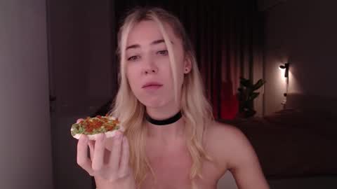 Liza online show from December 2024 08:11:02 AM