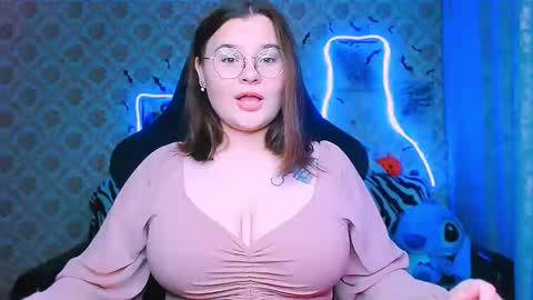 dreamforyoue2 online show from October 2025 06:54:02 PM